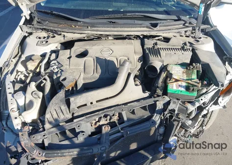 2010 Nissan Altima 2.5 S z USA, uszkodzony, nr VIN 1N4AL2AP5AC109305